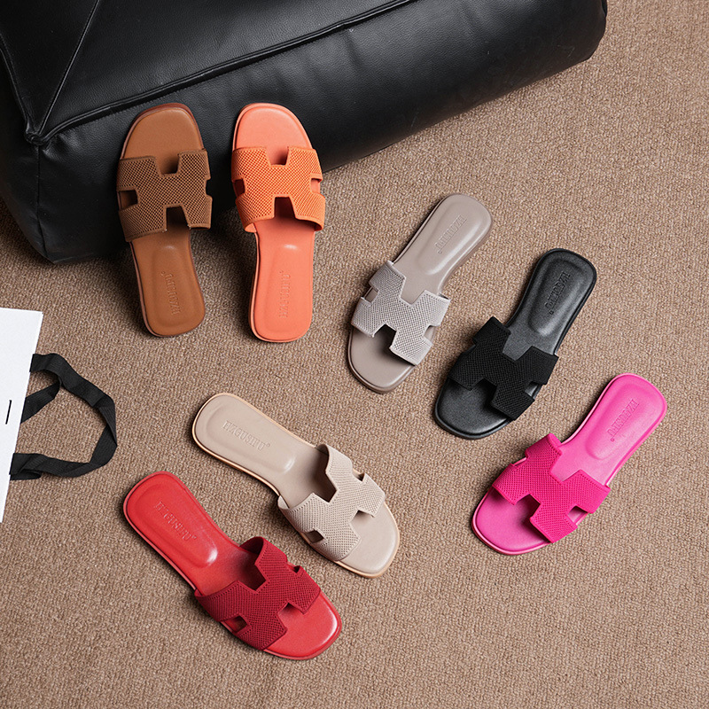 HZGUSIFU Free shipping 2026 luxury shoes Women Simple Summer Slippers Soft Footbed Non-slip Home Slides
