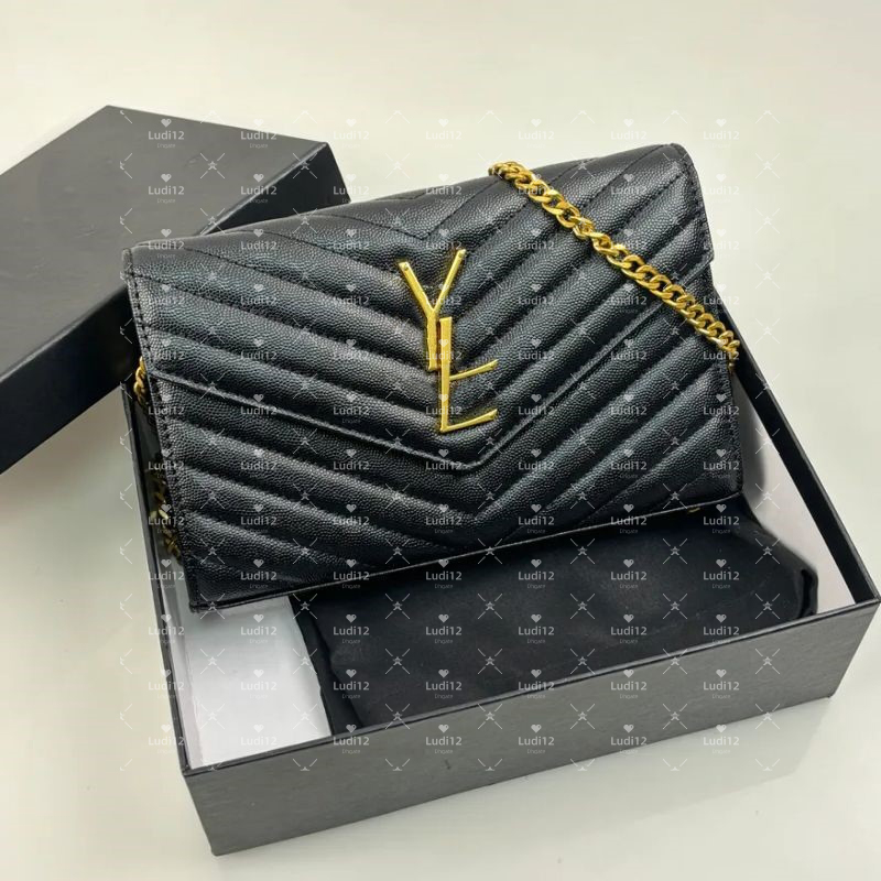 Retro Washed Denim Quilted Shoulder Bag for Women Vintage Distressed Flap Handbag with Gold Tone Chain Aesthetic Crossbody Purse High End Fashion 12345