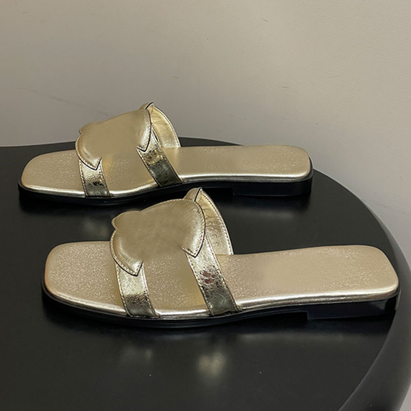 Spring Summer 2026SS Women Mules square head Toe Open Toed Womens Sandals Outdoor Beach Lady Slippers Crackled Laminated Calfskin Upper leather outsole