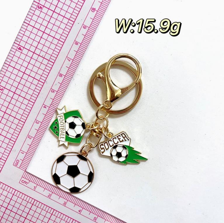 World Cup Soccer Memorabilia Keychain and Car Hanging Accessories in Zinc Alloy for the US Canada and Mexico 26-4.3-6