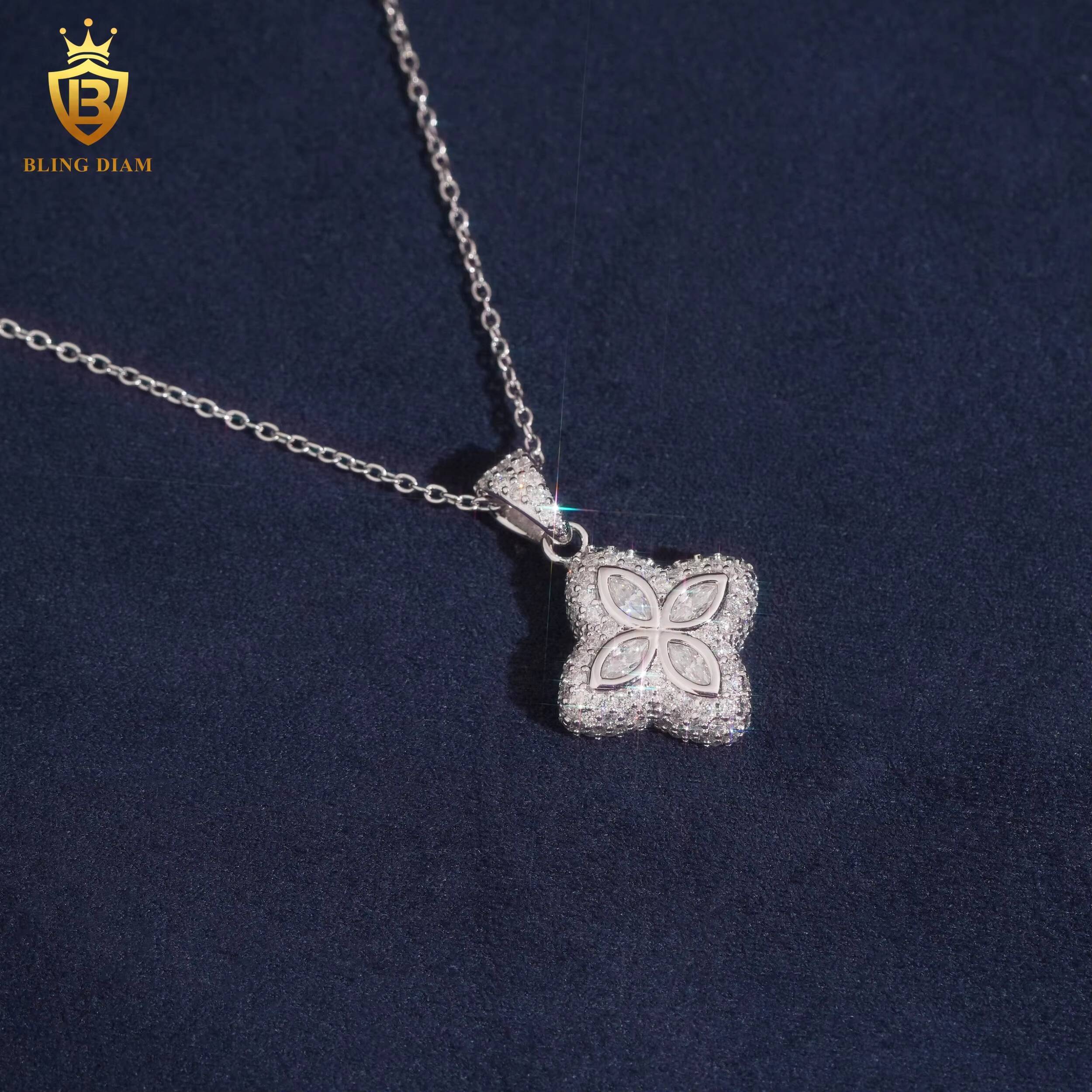 Hot Sale Fashion VVS1 Moissanite Iced Out Jewelry 925 Silver Four Leaf Clover Necklace Women Pass Diamond Tester with GRA