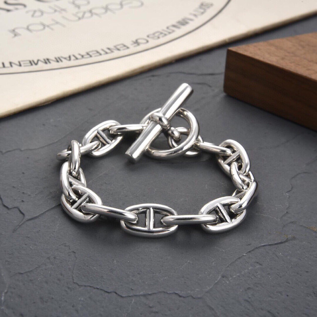 Unisex Pig Nose Bracelet Vintage Heavy-Duty OT Buckle S925 Silver Bracelet Designer Fashion Jewelry