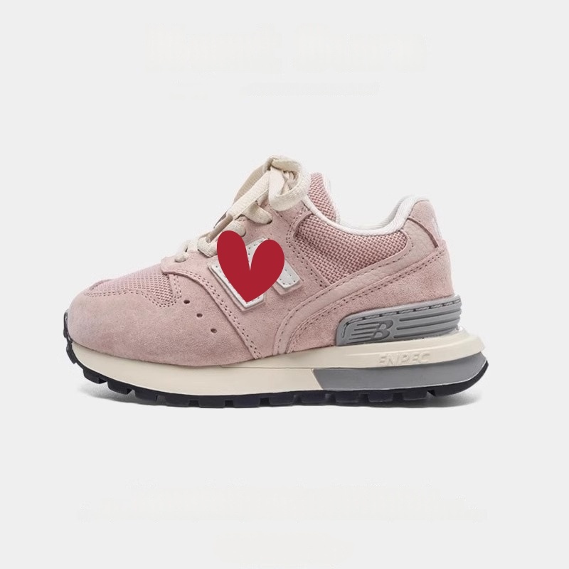 Big Kids Girls Boys Youth Trendy Streetwear Skate Shoes Soft Sole Low-Top Lightweight Comfortable Casual Sneakers for Outdoor Daily Wear Free shipping