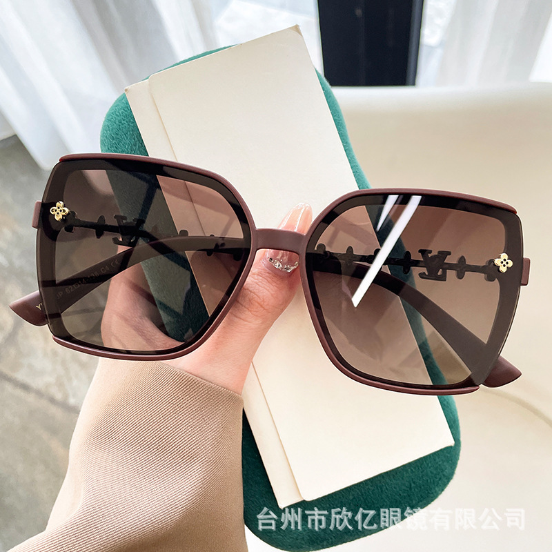 Luxury Creative Design Fashion Sunglass Bohemian Fashion New Frameless Cut Edge Sunglasses European And American Fashion Retro Trendy Internet Celebri