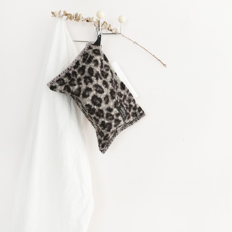 Tissue Box Light Luxury Teddy Curly Brown Leopard Print Living Room Dining Table Desktop Soft Decoration Storage Holder