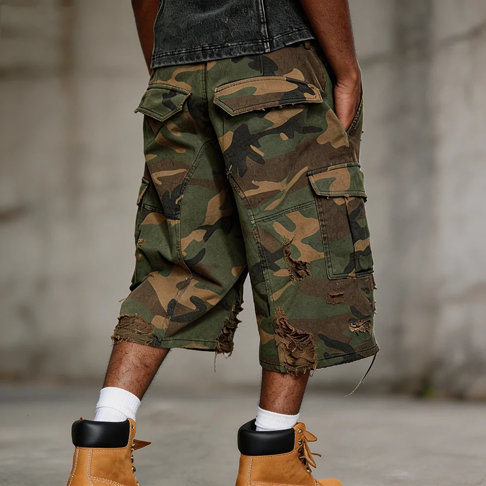 Camouflage Cropped Pants American Vintage Ripped Overalls Denim Camo Shorts Jeans Baggy Summer Clothes for Man Y2k Streetwear 260408