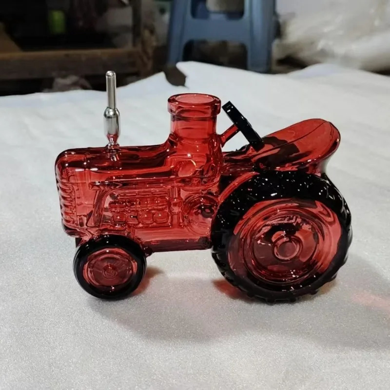 Creative Tractor Shape Glass Whiskey Decanter with Horse Lid Novelty Farm Style Liquor Dispenser Bar Tool Gift for Whiskey 260408