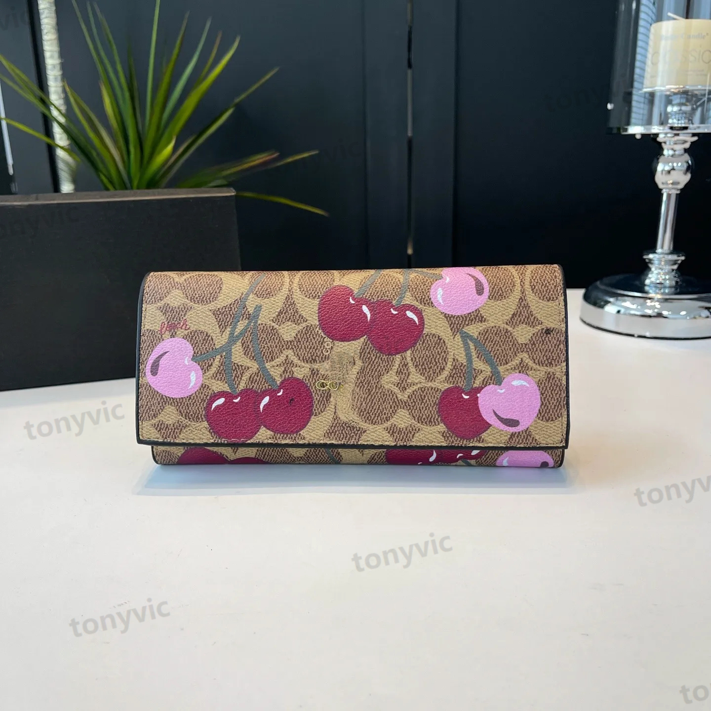 Designer Purses Luxury Wallets Clutch Bag Fashion Coin Purses Designer Card Holder Crossbody Wallet Phone Bag Cardholders Makeup Bag Womens Gift