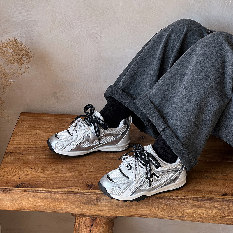 2026 Autumn New Children's Alphabet Sneakers Fashion Brand Big Kids Non-slip Running Shoes Boys & Girls Casual Board Shoes