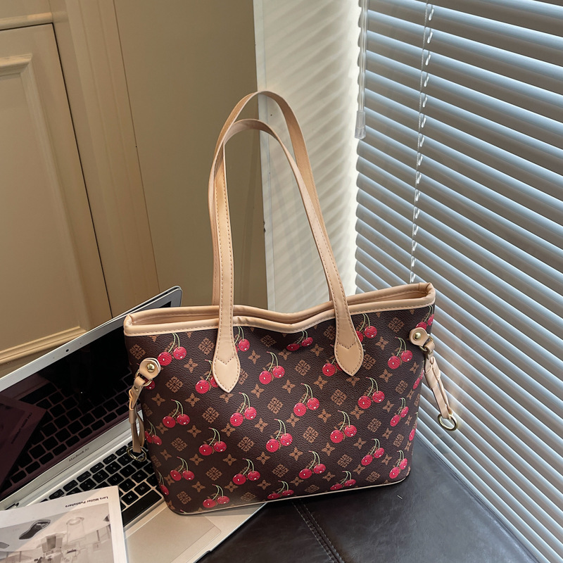 Trend Fashion Shoulder New Classic Cherry Pattern Women's Large Capacity Handheld Tote Bag