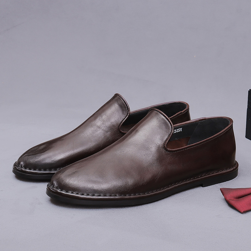 Trendy Men's Slip-On Shoes British Style Large Size Genuine Leather Washed Horsehide Comfortable Casual Footwear - view 4