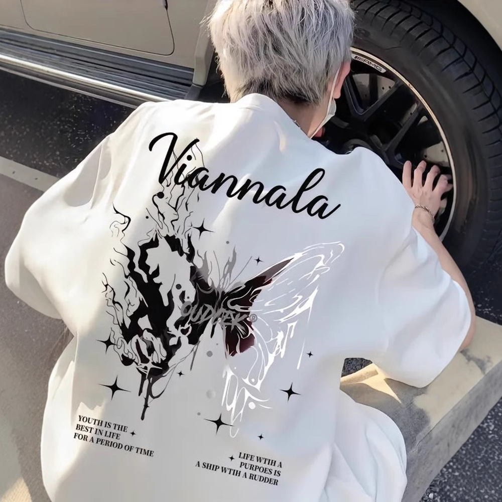 2026 New Designer Luxury Brand Fashion Cool Street Style Men's T-shirt High-end Summer Cotton Butterfly Short Sleeved US High Street Niche Five Q