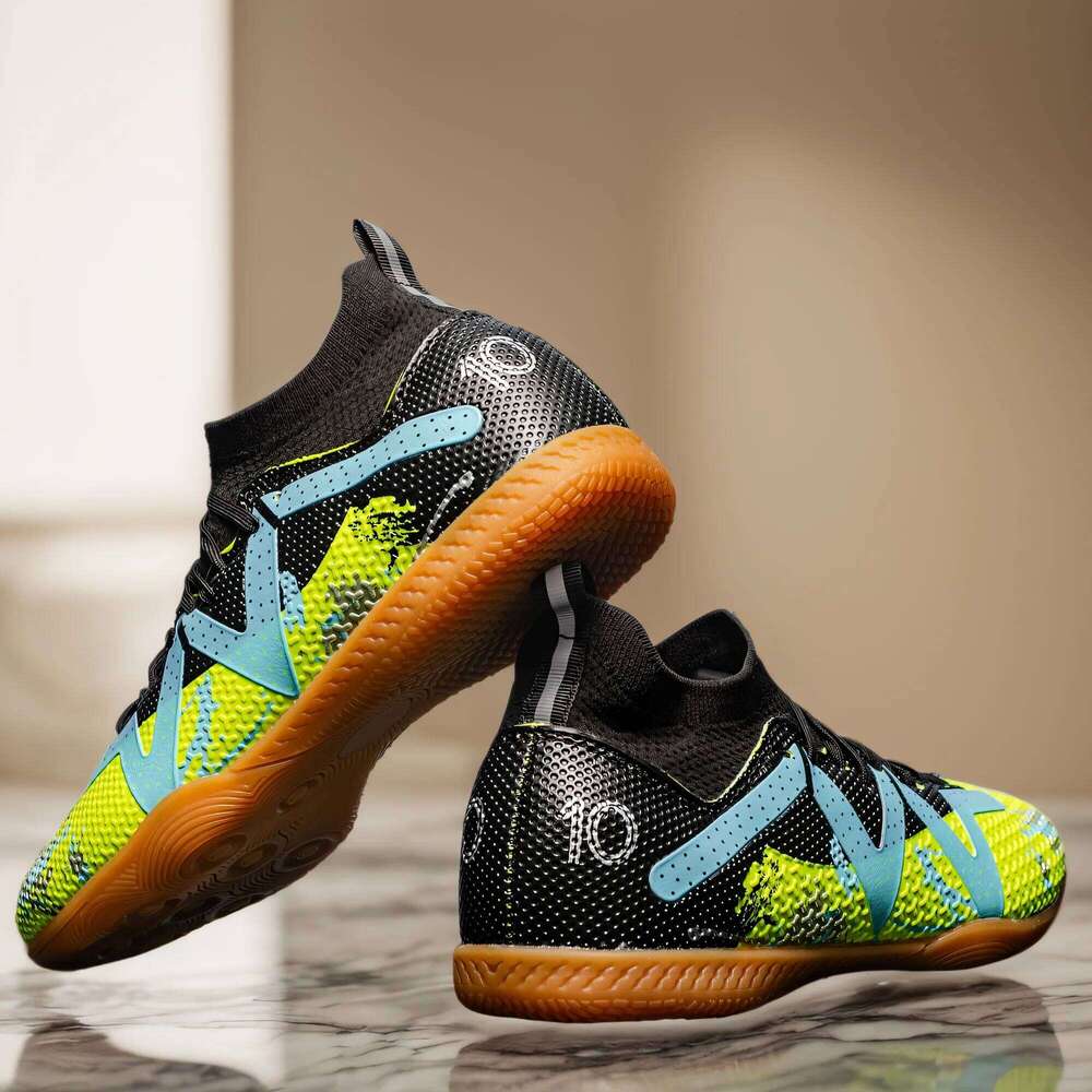 High-top soccer shoes indoor five-a-side training for both men women, slip-resistant and wear-resistant. sneakers 26H0409