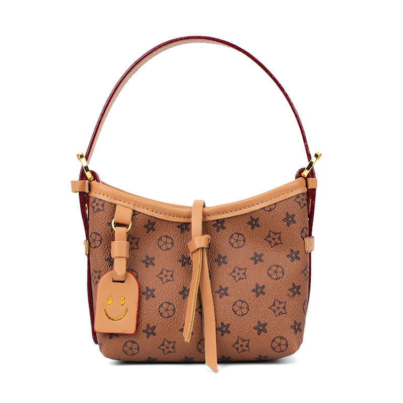Women's new autumn winter vintage European and American printed letter handbag, trendy brand stylish chain crossbody bag for foreign trade