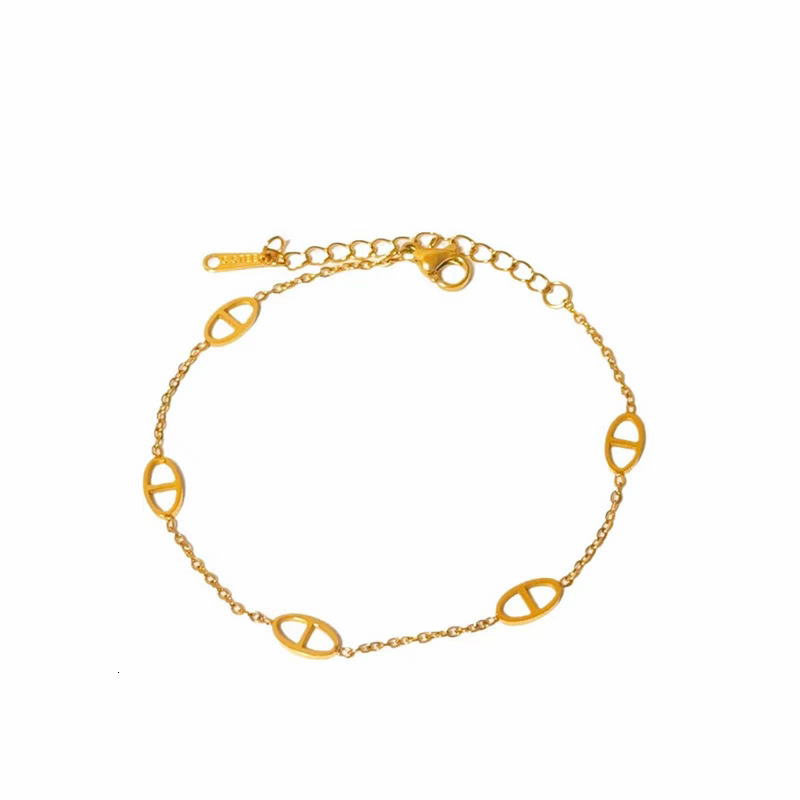 Designer Titanium and Steel Pig Nose Women's Bracelet Bracelet Designer on Instagram, Niche Jewelry, Fashionable and Versatile Hand Accessories