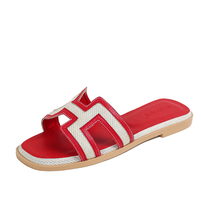 Free shipping Designer Slippers Designer Slip-On House Shoes with Comfortable Cushioning all-match high quality simple