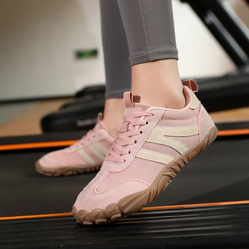2026 Wide Toe Barefoot Shoes Mens Womens Zero Drop Minimalist Sneakers Retro Outdoor Non Slip Walking Shoes Casual Sneaker 260409