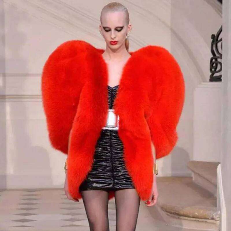 New Winter Women Faux Fox Fur Warm Coat Red Love Heart Printed Shawl Style Jacket Fashion High Quality Ladies Outerwear MAKOUFEI
