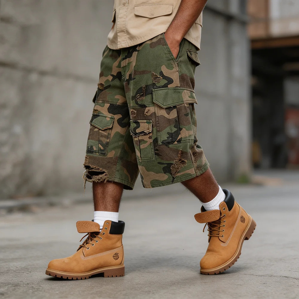 Camouflage Cropped Pants American Vintage Ripped Overalls Denim Camo Shorts Jeans Baggy Summer Clothes for Man Y2k Streetwear 260408