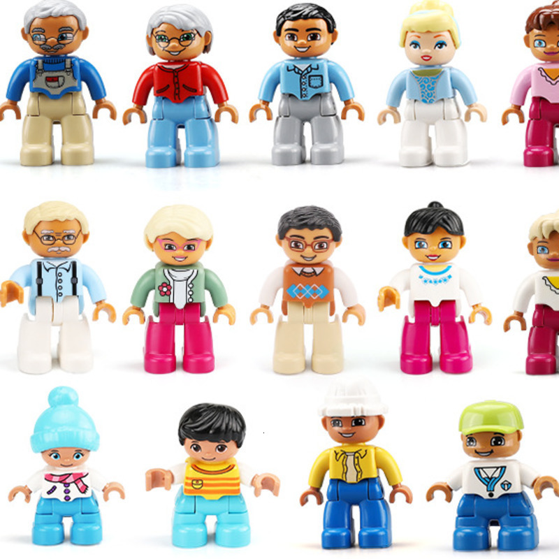 5PCS Playmobil Figurines Fille Enfant Mini Action Figure Toys 3CM 5CM 7CM Playmobil Knights Soldiers Military Figures 251104