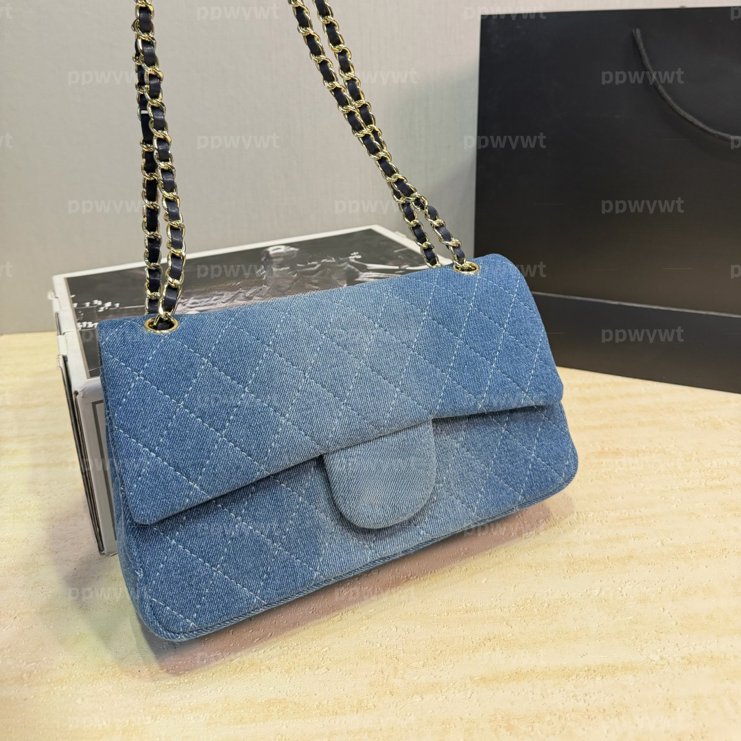 Designer Women Soft Denim Shoulder Bag Silver Gold Metal Ball Adjustable Matelasse Chain Mini Classic Flap Tote Luxury Crossbody Handbag Key Pouch Sacoche 17x13cm