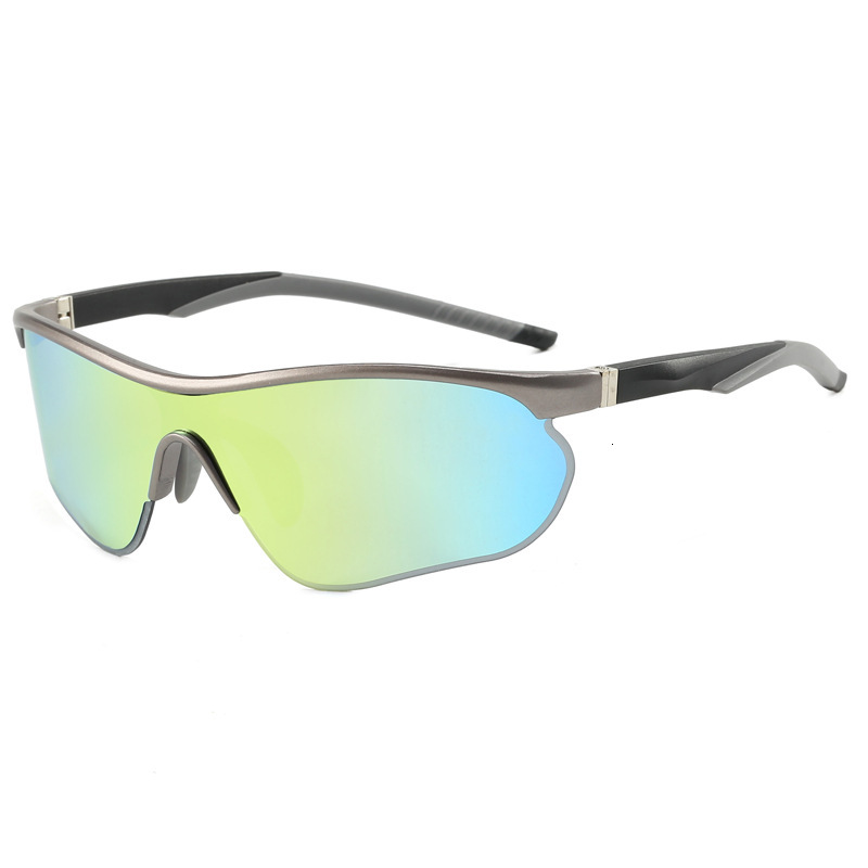 New Designer Sports Cycling Glasses For Outdoor Activities Mountain Biking Sunglasses For Sun Protection On Beaches Wholesale Available