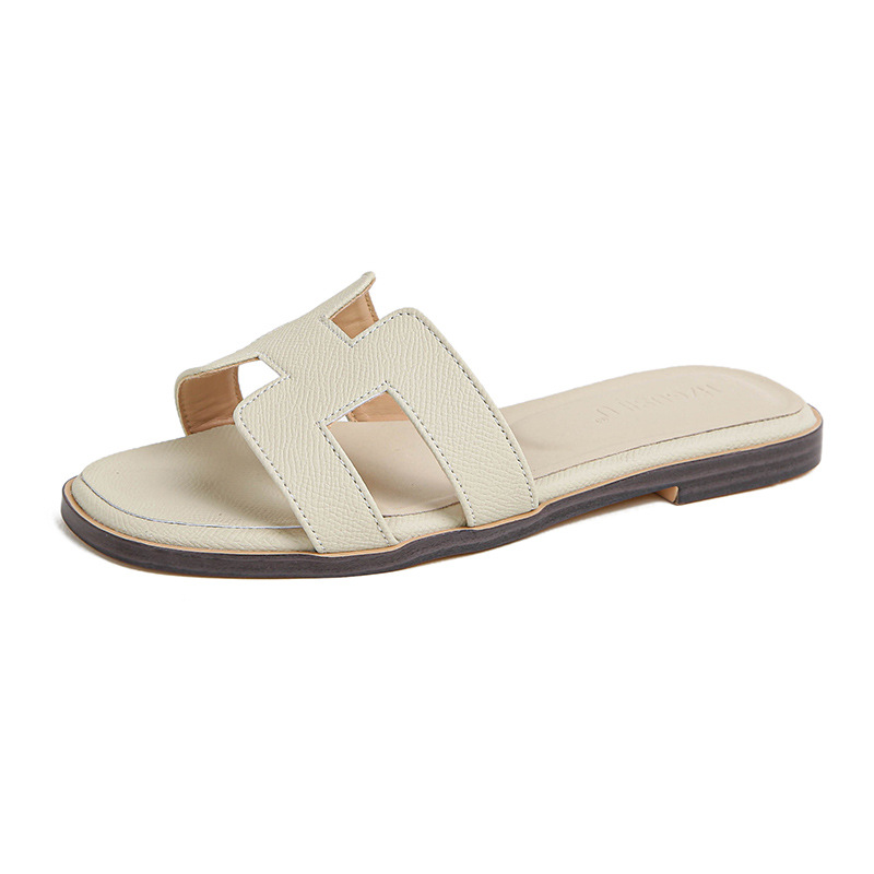 Free shipping Designer Slippers Designer Slip-On House Shoes with Comfortable Cushioning high quality Graceful