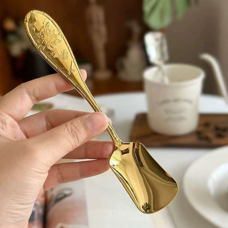 Stainless steel with exquisite and attractive design, luxurious butterfly embossed square head household ice cream spoon, dessert spoon 2ps