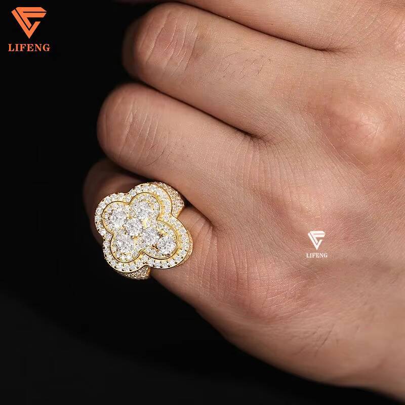 Hot Selling Diamond Tester Engagement Ring for Women Gold Plated Hip Hop Fashion Jewelry Cut Moissanite Hand Shape Pattern D VVS