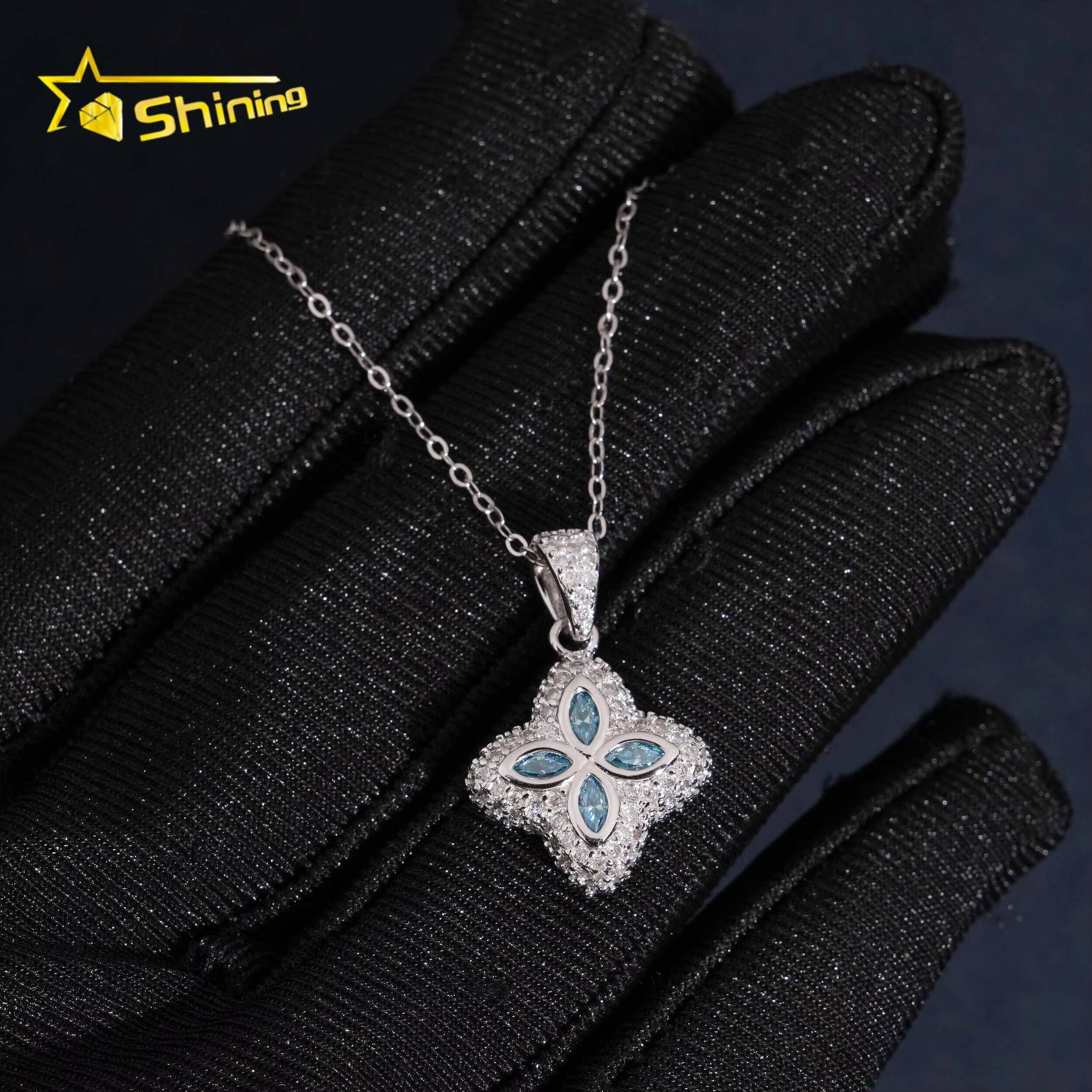 GRA Certificated Iced Out Moissanite Clover Pendant Necklace Fine Jewelry 925 Silver Pendants for Women Necklace