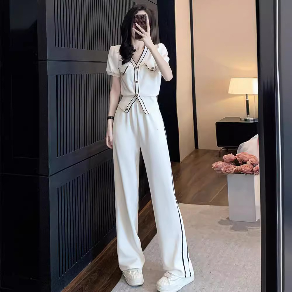 Designer Luxury Brand Women's Fashion Casual Sports Suit 2026 New Summer Elegant Slimming White Casual Wide Leg Pants Two-piece Set Elegant
