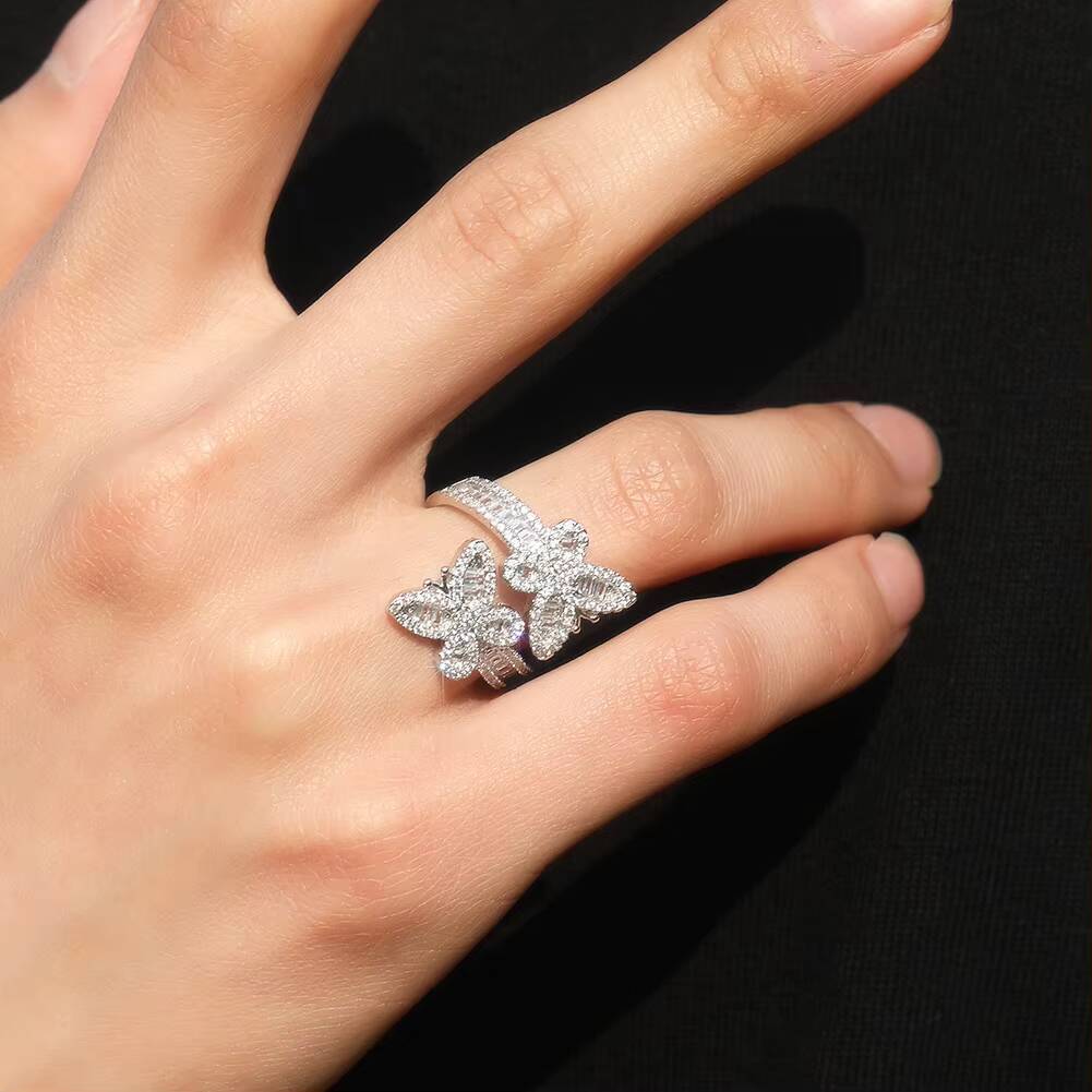 Small and Niche Adjustable butterfly Shaped Ring Womens Fashion Jewelry Zircon Wedding Ring Wholesale