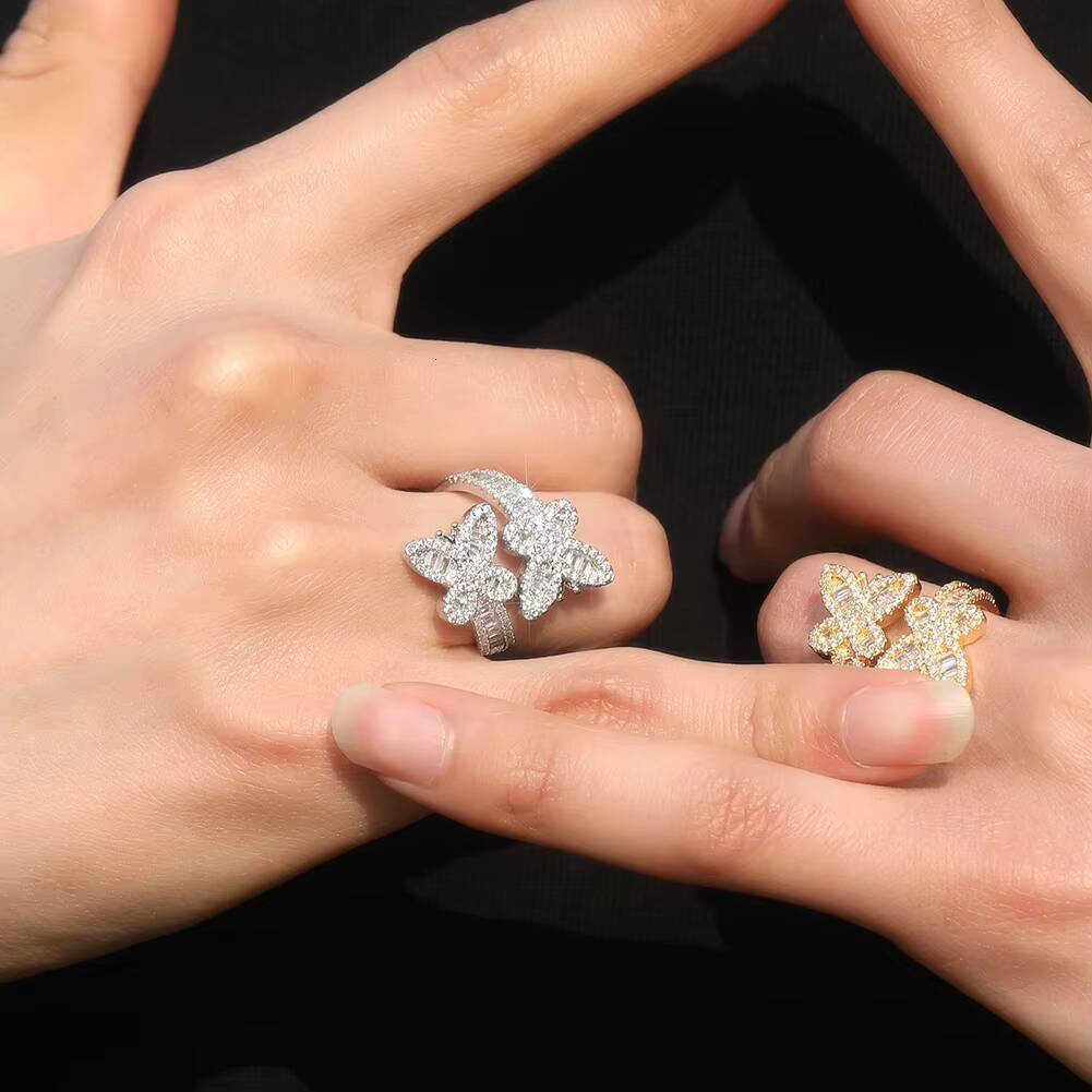 Small and Niche Adjustable butterfly Shaped Ring Womens Fashion Jewelry Zircon Wedding Ring Wholesale