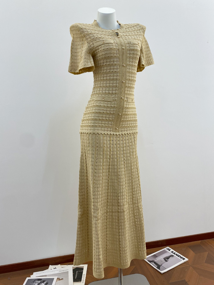 Casual Dresses Women's Knitted Midi Dress Elegant Round Neck Diamond Embellished Waist Cinched Ladies Short Sleeved Long Robe With Buttons