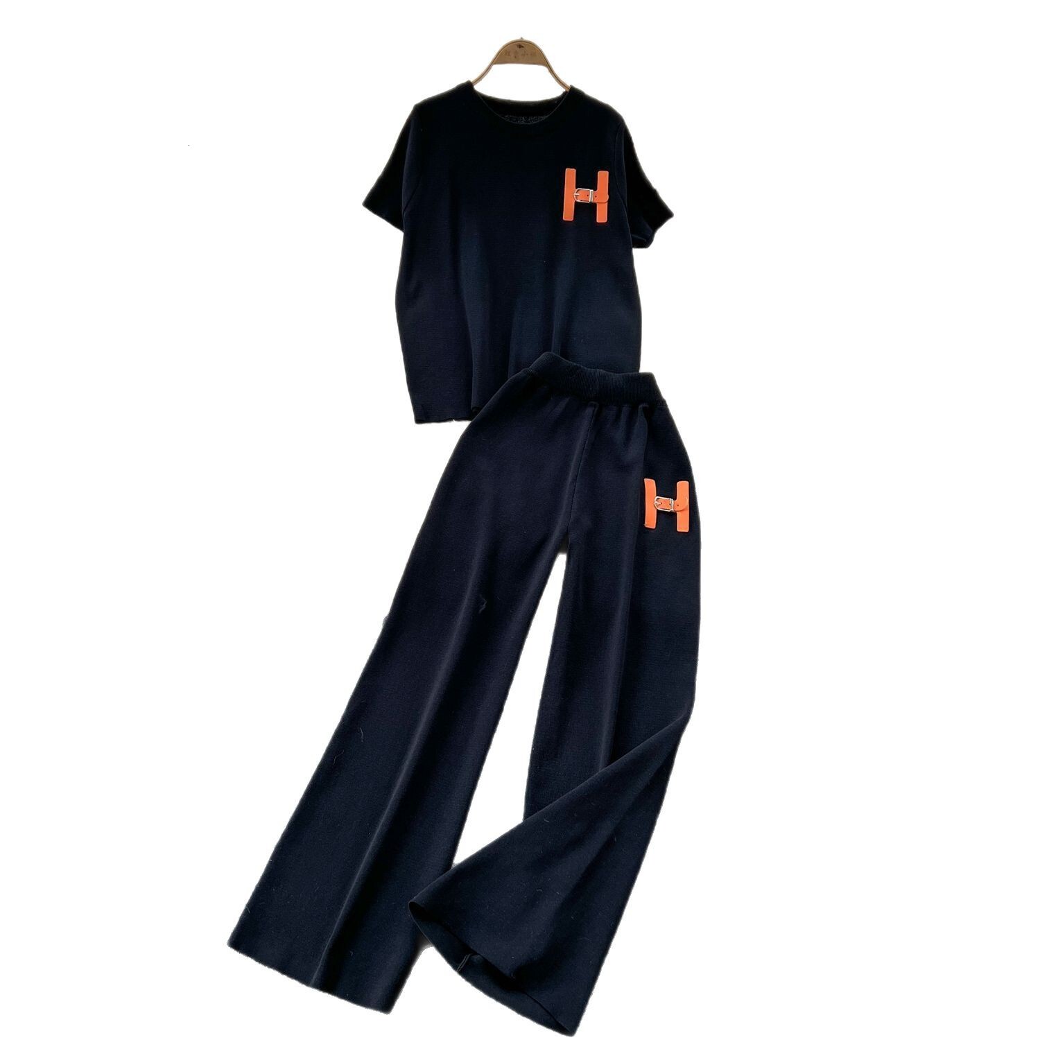 2026 Spring/summer New Designer Luxury Brand Short Sleeve Breathable Knitted Set Women's Hoodie Round Neck Top Loose Wide Leg Pants Two Piece Set