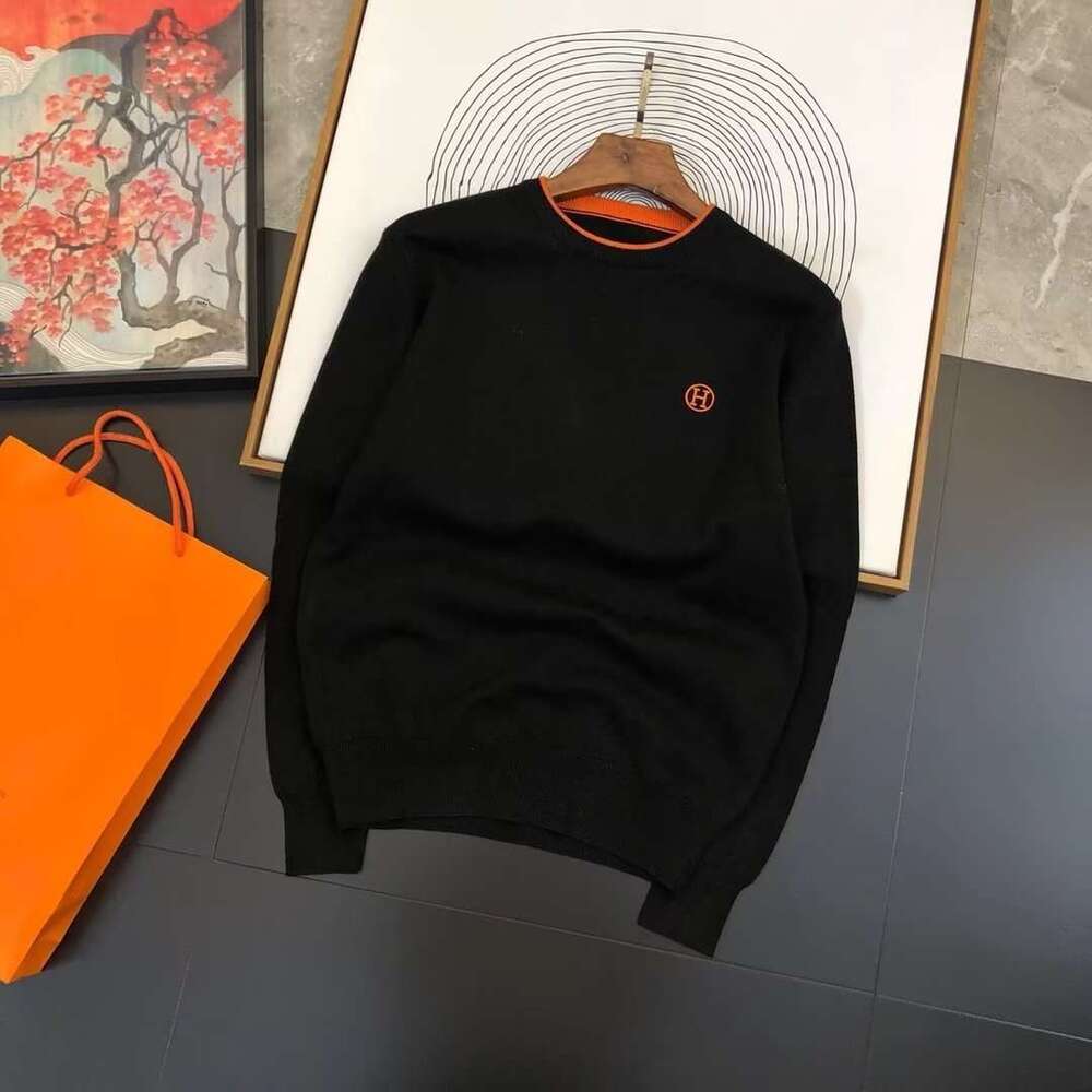 Fashion Brand Chest Embroidered Letters Simple Round Neck Warm Knit Autumn Winter Youth Luxury Versatile Sweater For Men