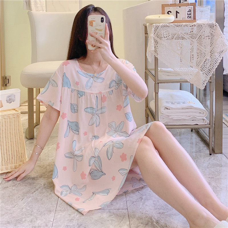 B1567-Trendsetting Garment Set by Designers: Luxe Texture Appeal | Model #B1046