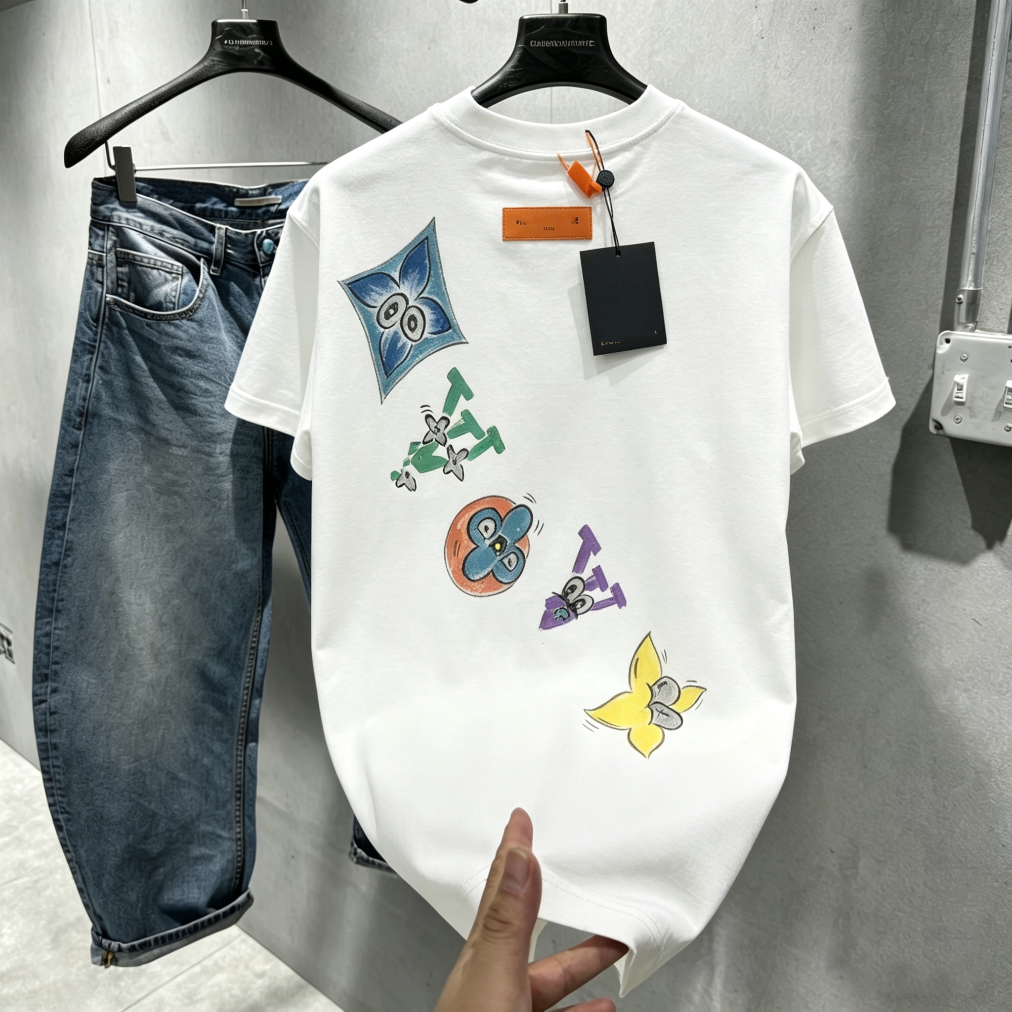 2026 Summer New Trendy Brand INS Personalized Back Cartoon Printed Letter Tee Shirt Casual Fashionable Short-Sleeved T-Shirt for Men Free shipping