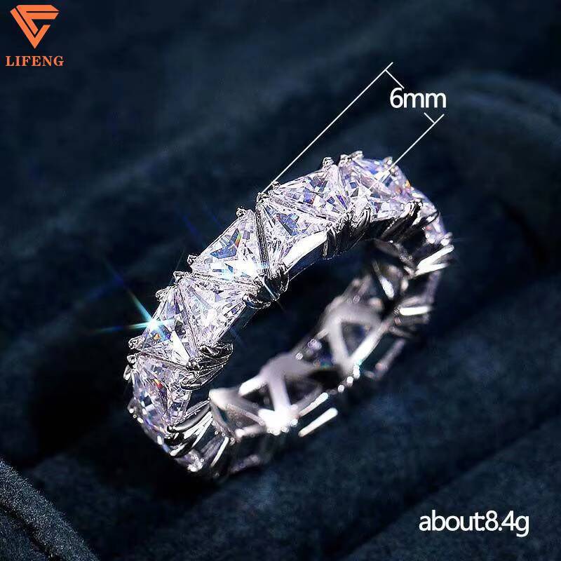 New Design Custom 925 Sterling Silver Fashion Jewelry Rings Iced Out VVS Moissanite Diamond Triangle Cut Ring for Trendy Girls