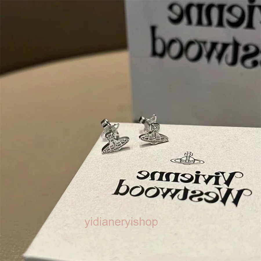 designer earrings vivienes earring Popular OSLO embossed mini Saturn earrings for women simple luxurious small Saturn earrings