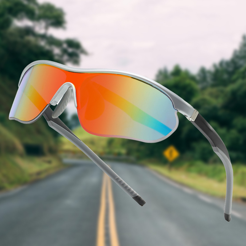 New Designer Sports Cycling Glasses For Outdoor Activities Mountain Biking Sunglasses For Sun Protection On Beaches Wholesale Available