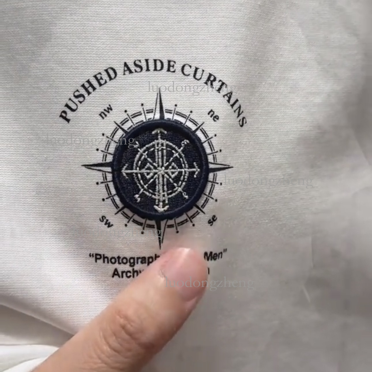 2026 Designer T-shirt Luxury Men's Clothing American Street Retro Trendy Brand Casual Printed Letter Sports Short Sleeved Top Summer Youth Basic 