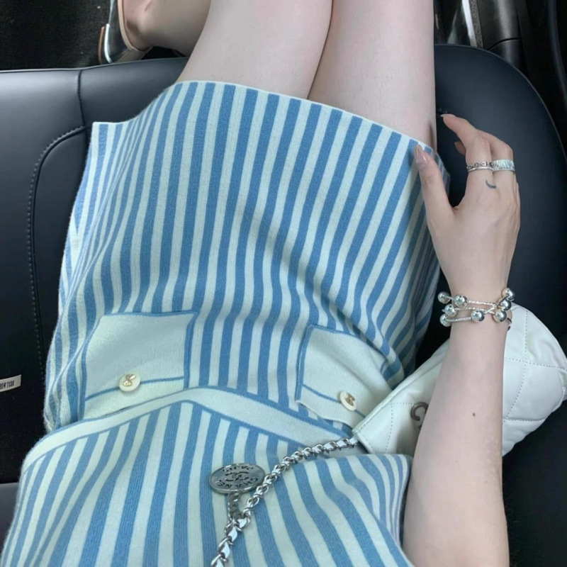 2026 New Designer Luxury Brand Fashionable Women's French Slim Fit Sexy Sleeveless Dress Summer New Two-piece Set Elegant And Chic Clothing