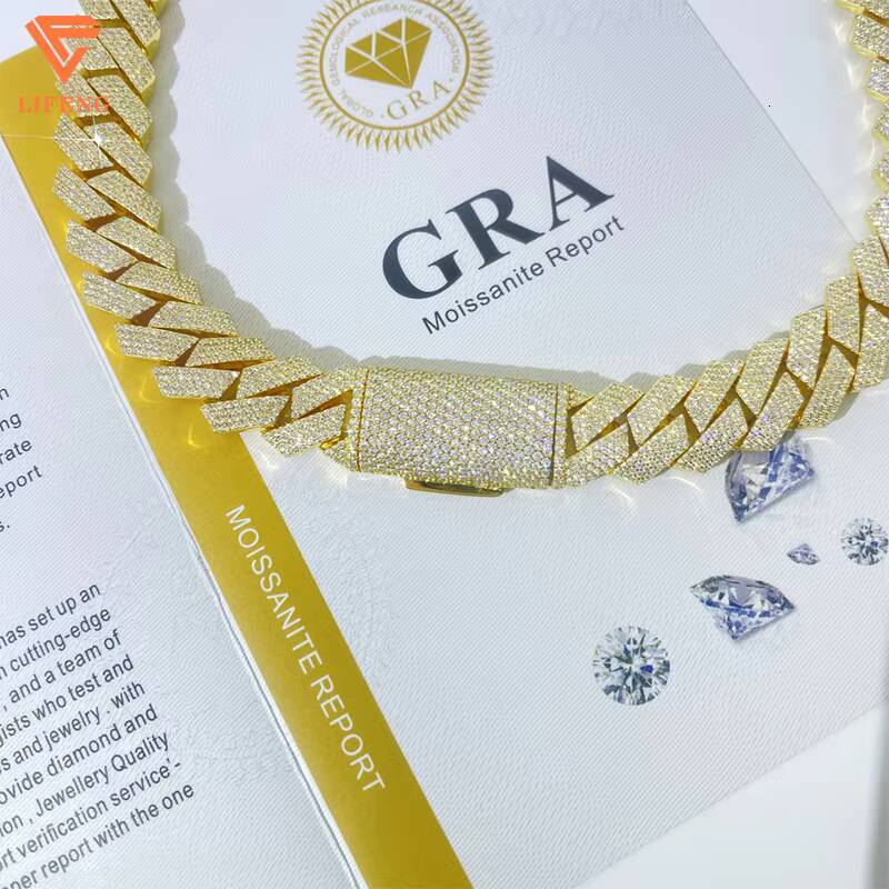 Lifeng Jewelrys Wholesale 3 Stone Cuban Link Chain 18K Gold Silver Plated Moissanite Necklace for Men Miami Style