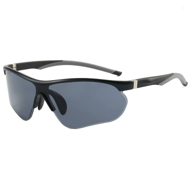 New Designer Sports Cycling Glasses For Outdoor Activities Mountain Biking Sunglasses For Sun Protection On Beaches Wholesale Available