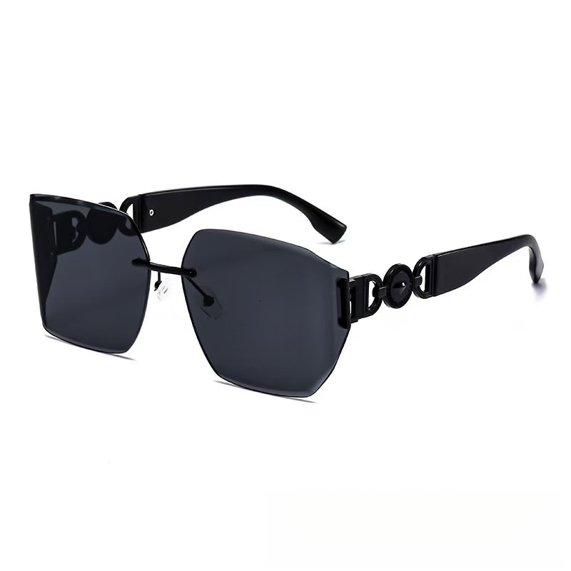 New Designer Curved Sunglasses For Men Beach Fashion High-end Large Frames Women's Riding Models With UV Protection Function