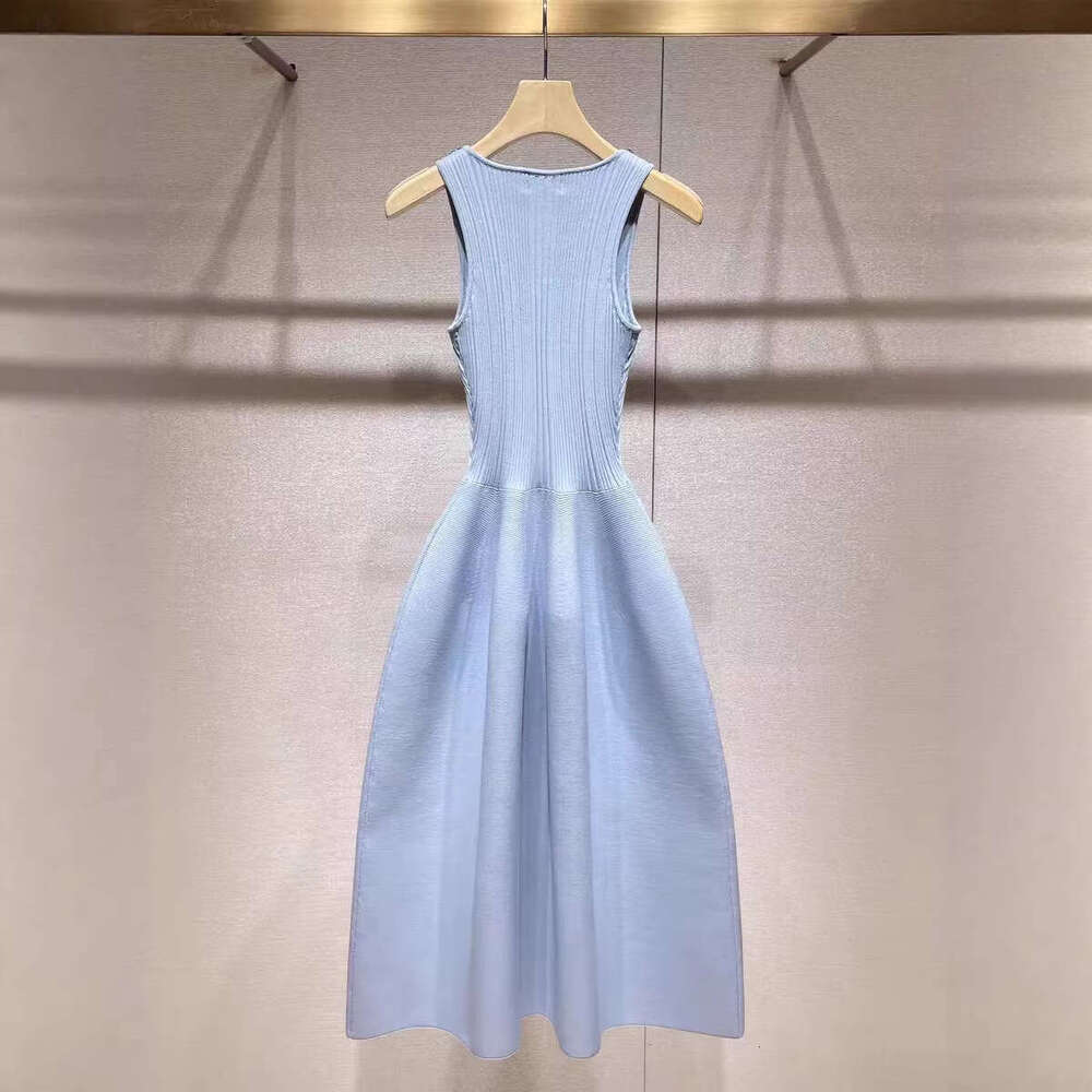 2026 k30 Spring New French Elegant Style, Slim Knitted Tank Top Skirt, FC FC Designer Waist Skirt