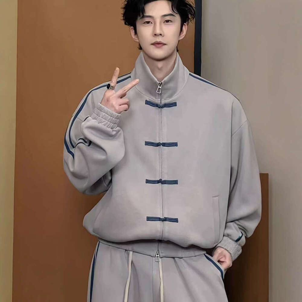 Spring New Fashion Hot Selling Men S Light Luxury Versatile Trendy Niche Personalized Loose Fitting Stylish Casual Suit Sportswear Set Running Set Lei