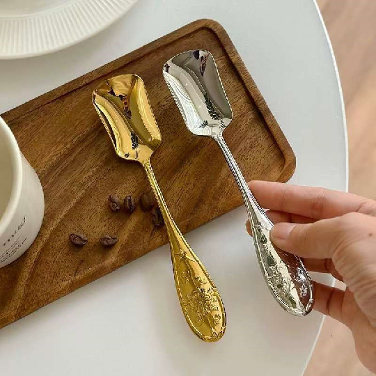 Stainless steel with exquisite and attractive design, luxurious butterfly embossed square head household ice cream spoon, dessert spoon 2ps