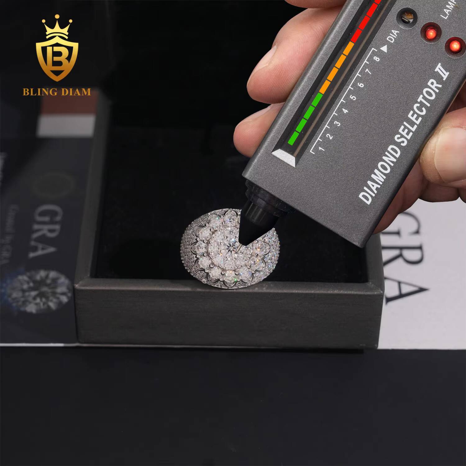 New Arrivals Full VVS1 Iced Out Moissanite 925 Sterling Silver Men Rings Hip Hop Style Jewelry Gra Certificate Past Diamond Test